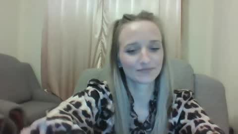 velvetintuition online show from 20, 5, 2026