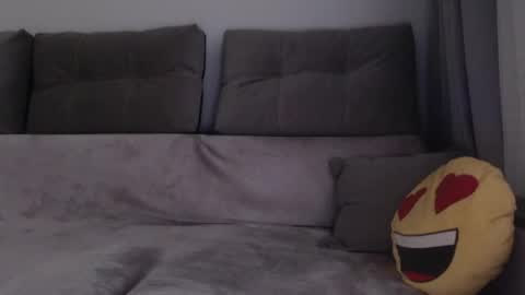 velvetmoon123 online show from 2, 4, 2026