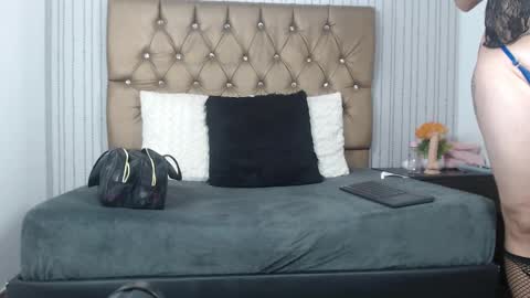 veneno hot online show from 22, 1, 2025