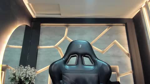 Snapshot of venomdoll_ chatting on 12, 1, 2026 VALERIA online show from 12, 1, 2026