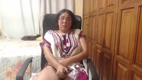 Snapshot of venus_cat_ chatting on 7, 7, 2026 Venus online show from 7, 7, 2026