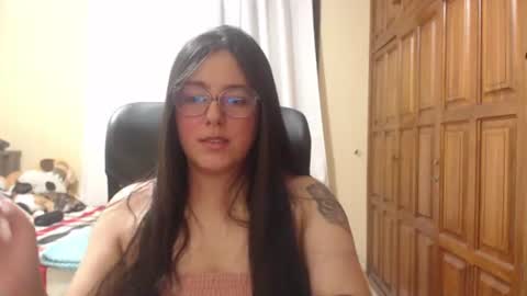 Snapshot of venus_cat_ chatting on 18, 7, 2026 Venus online show from 18, 7, 2026