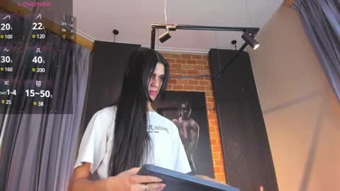 VENUS online show from 25, 1, 2025