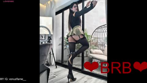 Snapshot of venus_flame chatting on 12, 4, 2026 VENUS online show from 12, 4, 2026