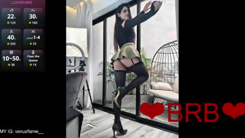 Snapshot of venus_flame chatting on 13, 4, 2026 VENUS online show from 13, 4, 2026