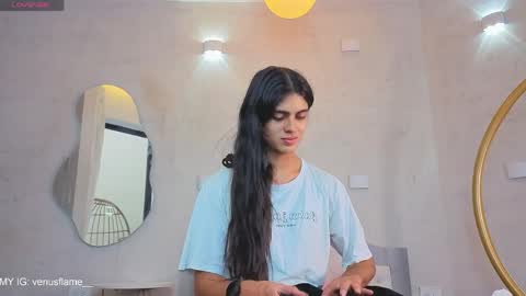 Snapshot of venus_flame chatting on 14, 4, 2026 VENUS online show from 14, 4, 2026