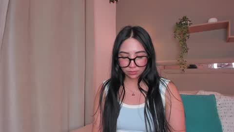 Snapshot of venus_reid chatting on 20, 2, 2025 venus_reid online show from 20, 2, 2025