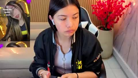 Venus  online show from 16, 4, 2026