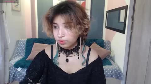 Snapshot of venusmist chatting on 15, 9, 2025 Venus Mist online show from 15, 9, 2025