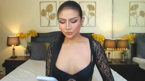 your1andonlySAVY online show from 9, 11, 2025