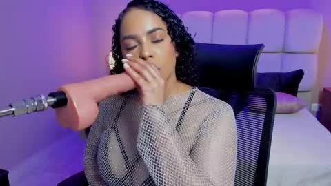 Vero  online show from 27, 11, 2025