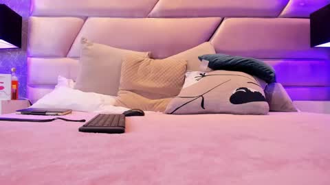 Snapshot of verokax chatting on 2, 2, 2025 Vero online show from 2, 2, 2025