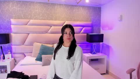 Snapshot of verokax chatting on 2, 2, 2025 Vero online show from 2, 2, 2025