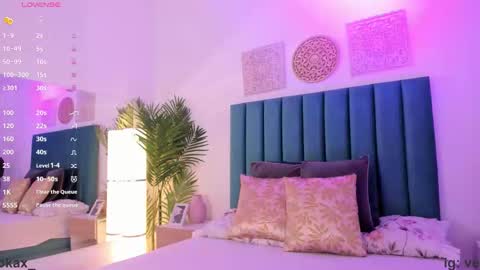 Snapshot of verokax chatting on 15, 10, 2025 Vero online show from 15, 10, 2025