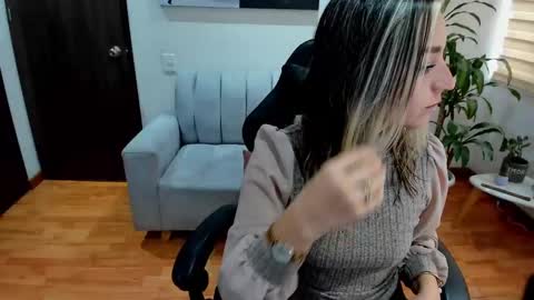 Catalina online show from 24, 2, 2025