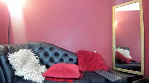Snapshot of veroni_k4 chatting on 25, 12, 2024 Vero online show from 25, 12, 2024