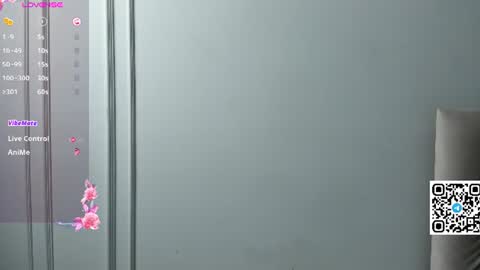 Snapshot of veronica_burns chatting on 28, 7, 2026 Anny online show from 28, 7, 2026