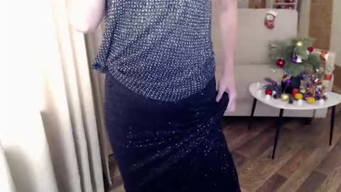 Snapshot of veronicagilbert chatting on 28, 12, 2024 Helen online show from 28, 12, 2024