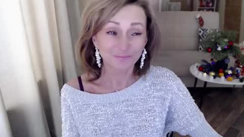 Snapshot of veronicagilbert chatting on 8, 1, 2025 Helen online show from 8, 1, 2025