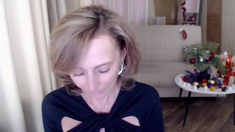 Snapshot of veronicagilbert chatting on 9, 1, 2025 Helen online show from 9, 1, 2025