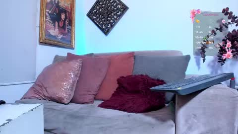 Snapshot of veronicagilss chatting on 28, 2, 2025 Veronica Gills online show from 28, 2, 2025