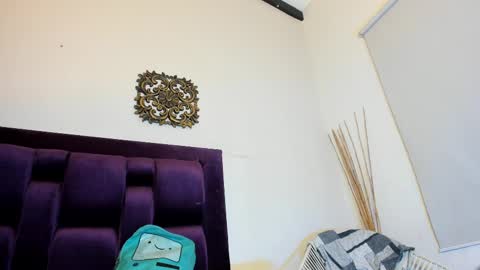 Snapshot of veronicagilss chatting on 12, 3, 2025 Veronica Gills online show from 12, 3, 2025