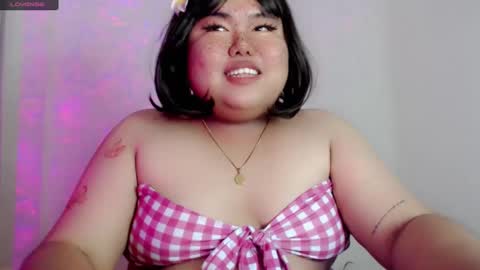 Snapshot of veronicakisses chatting on 23, 2, 2025 MS. VERONICA 22 I love Aza 3 online show from 23, 2, 2025