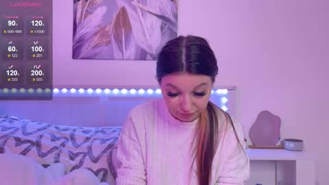 Snapshot of veronicaleal_ chatting on 11, 9, 2025 Vivi online show from 11, 9, 2025