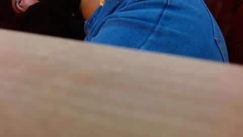 Veronica Robles online show from 9, 2, 2026