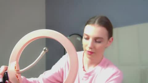 Veronica online show from 5, 6, 2026