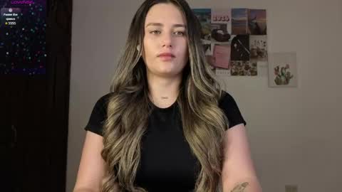 Snapshot of veronika__winslow_ chatting on 7, 6, 2026 Vero online show from 7, 6, 2026
