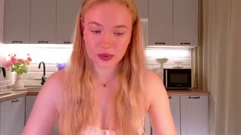 Snapshot of veronikamitchel chatting on 9, 8, 2026 Veronika online show from 9, 8, 2026