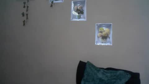 Snapshot of verronique1511 chatting on 18, 4, 2026 verronique1511 online show from 18, 4, 2026
