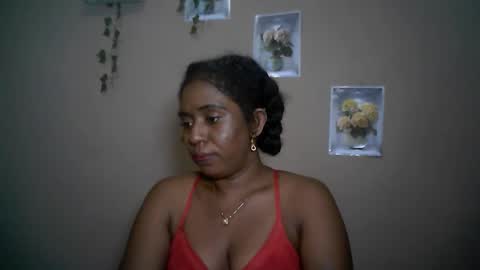 Snapshot of verronique1511 chatting on 26, 4, 2026 verronique1511 online show from 26, 4, 2026