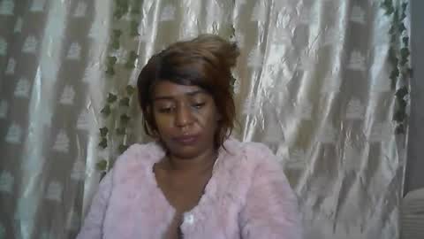 Snapshot of verronique1511 chatting on 20, 5, 2026 verronique1511 online show from 20, 5, 2026