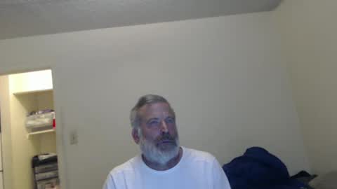 Snapshot of veryveryhairmanindenver chatting on 6, 12, 2024 hairy man online show from 6, 12, 2024
