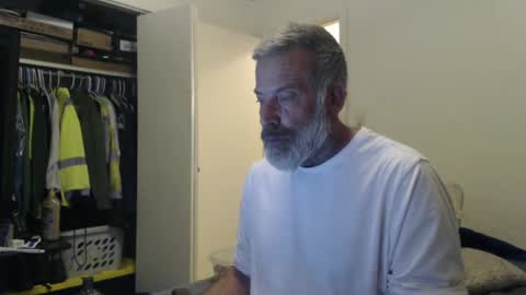 Snapshot of veryveryhairmanindenver chatting on 27, 1, 2025 hairy man online show from 27, 1, 2025