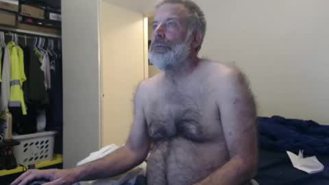 Snapshot of veryveryhairmanindenver chatting on 22, 2, 2025 hairy man online show from 22, 2, 2025