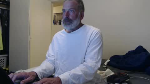 Snapshot of veryveryhairmanindenver chatting on 7, 3, 2025 hairy man online show from 7, 3, 2025