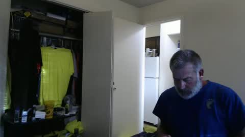 Snapshot of veryveryhairmanindenver chatting on 21, 9, 2025 hairy man online show from 21, 9, 2025