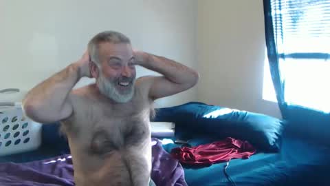 hairy man online show from 1, 5, 2026