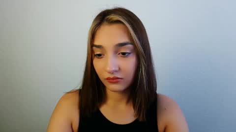 Ana online show from 4, 11, 2025