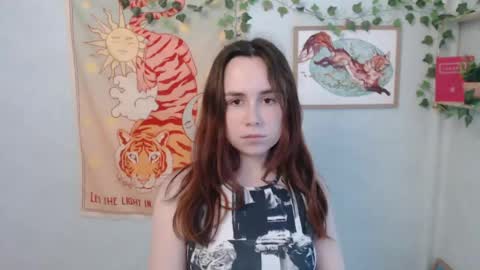 veryveryvery_shy online show from 16, 5, 2026