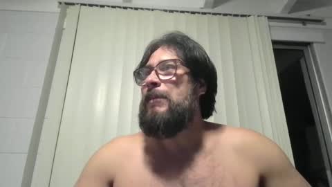 vesturelove online show from 2, 10, 2025