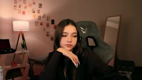 Rachel online show from 26, 11, 2025