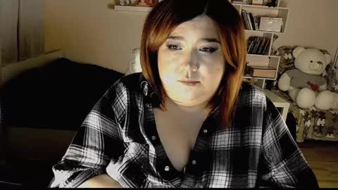 Snapshot of vi__vixen chatting on 6, 2, 2025 Vi Vixen online show from 6, 2, 2025