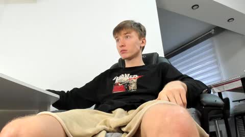 vibemygirl online show from 16, 1, 2025