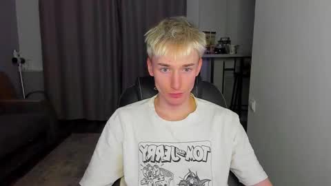 vibemygirl online show from 21, 9, 2025