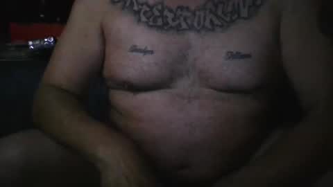Snapshot of vic171477 chatting on 19, 4, 2026 vic171477 online show from 19, 4, 2026