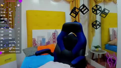 Snapshot of vic_nahomy chatting on 13, 2, 2025 nahomy online show from 13, 2, 2025